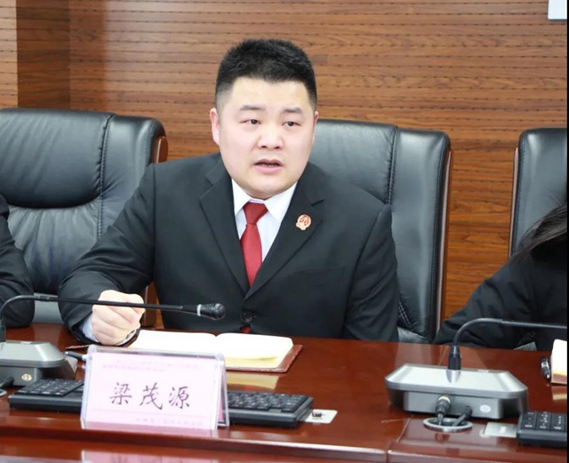 江阳法院召开“酒麒麟”法治品牌建设工作推进会(图9) 江阳法院召开“酒麒麟”法治品牌建设工作推进会(图9)