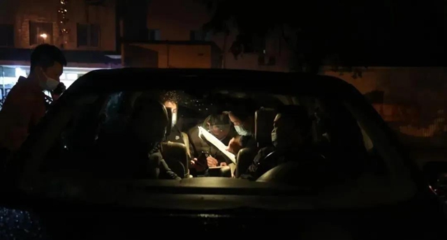 泸州警方全力寻找X!(图5) 泸州警方全力寻找X!(图5)