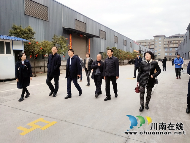 民建龙马潭区基层委专题调研“民建之家”阵地建设工作(图1)