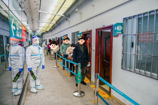 泸州：疫情下他们的身影成为最美的风景线！(图3)