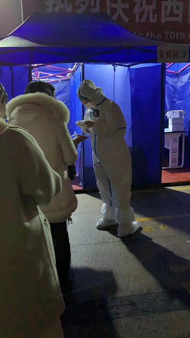 泸州：疫情下他们的身影成为最美的风景线！(图6)