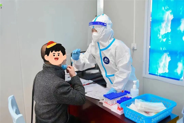 泸州：疫情下他们的身影成为最美的风景线！(图7)