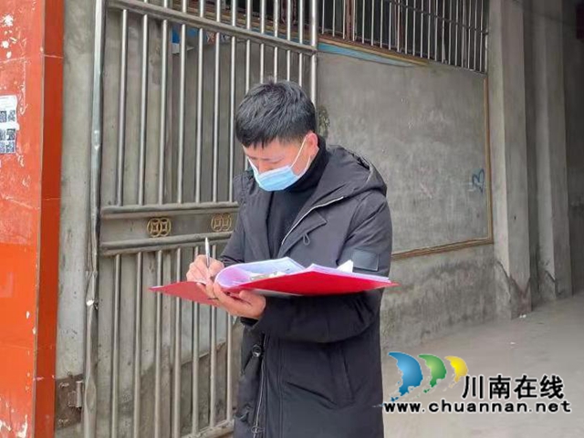 泸县百和镇开展烟花爆竹及小区消防通道安全检查(图2)