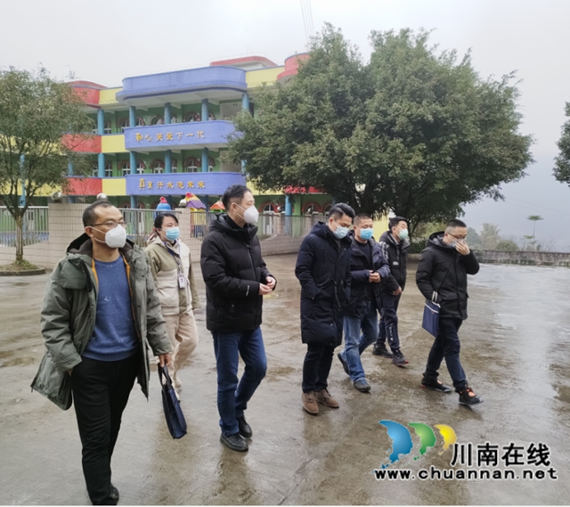 泸州市食安办联合督查组对叙永县食品安全和疫情防控工作进行督导检查(图1)