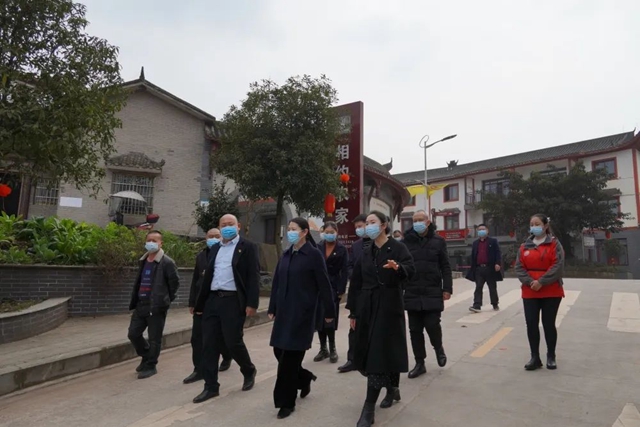 叙永县人民政府县长王一米率队调研中国沈酒庄景区(图4)