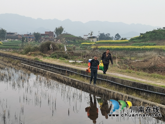 泸县方洞镇贾定海:从贫困户到虾大王(图8) 泸县方洞镇贾定海:从贫困户到虾大王(图8)