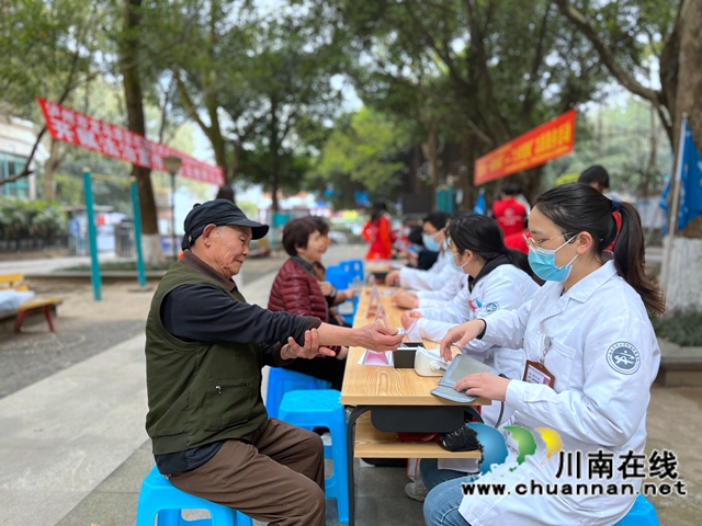 龙马潭区红星街道开展“志愿有我·一起向未来”志愿服务活动(图4)