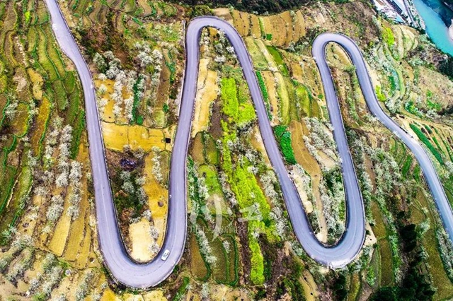 新华社《瞭望》杂志:在国家战略布局中找准泸州定位(图7) 新华社《瞭望》杂志:在国家战略布局中找准泸州定位(图7)