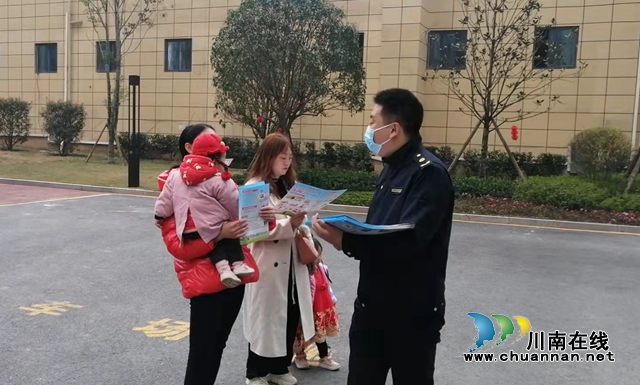 “普法在前，执法在后”，泸县综合行政执法局持续开展新交付小区违建治理宣传(图2)