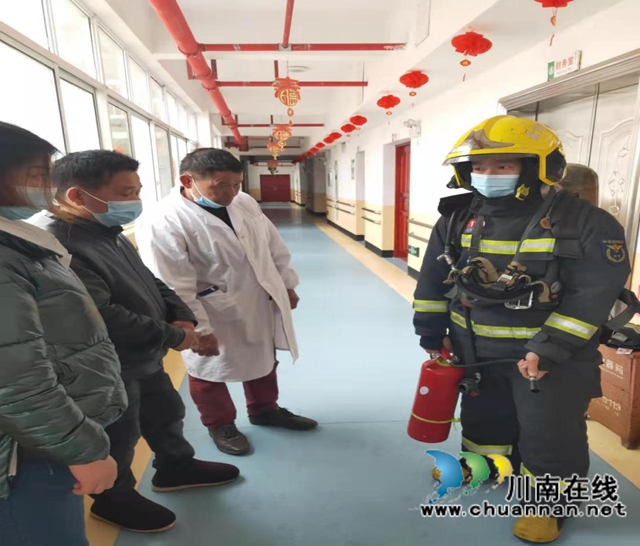 贵州三穗县中心敬老院开展消防安全应急演练(图1)