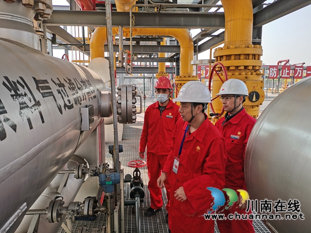 泸县市场监管局开展页岩气特种设备专项检查(图3)