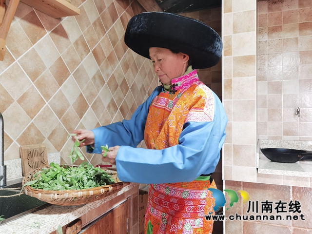 古蔺县大寨苗族乡：古法制作软萩粑，其乐融融迎春天(图7)