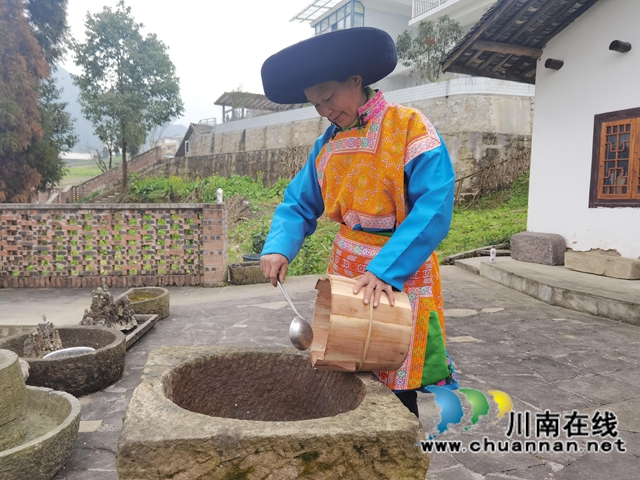 古蔺县大寨苗族乡：古法制作软萩粑，其乐融融迎春天(图9)