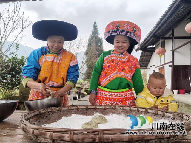 古蔺县大寨苗族乡：古法制作软萩粑，其乐融融迎春天(图11)