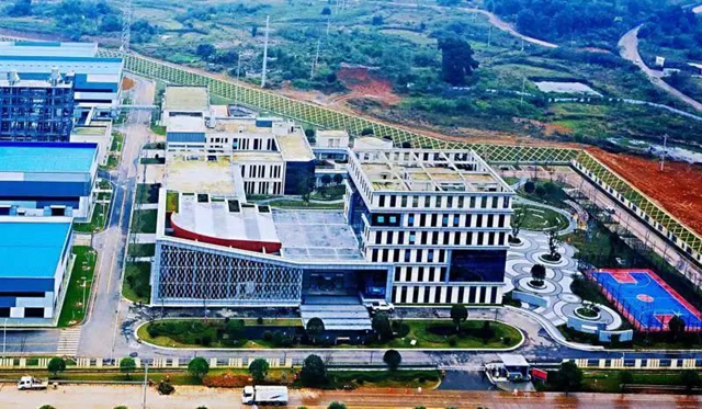 勇夺开门红丨走出国门!宜宾171吨锂电池原材料运抵韩国(图1) 勇夺开门红丨走出国门!宜宾171吨锂电池原材料运抵韩国(图1)