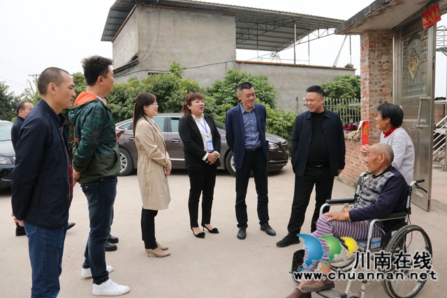 泸州市残联到泸县调研残疾人工作(图2)