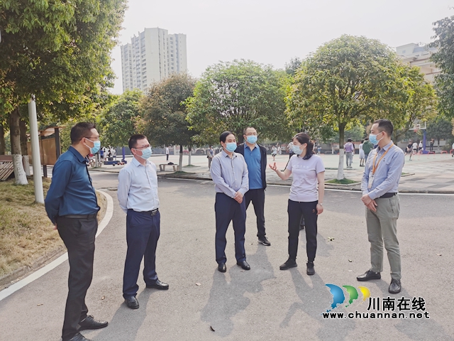 泸县：冯怀玉到学校调研高质量发展和督查疫情防控工作(图1)
