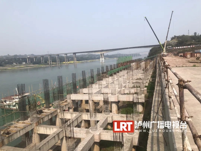 泸州最大散货码头建成这样了!(图1) 泸州最大散货码头建成这样了!(图1)