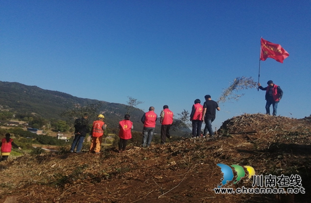 合江县榕山镇开展统战人士森林防灭火应急演练(图4)