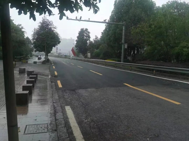 恢复通行！泸州国窖大桥两条匝道维修提前两天完工(图5)