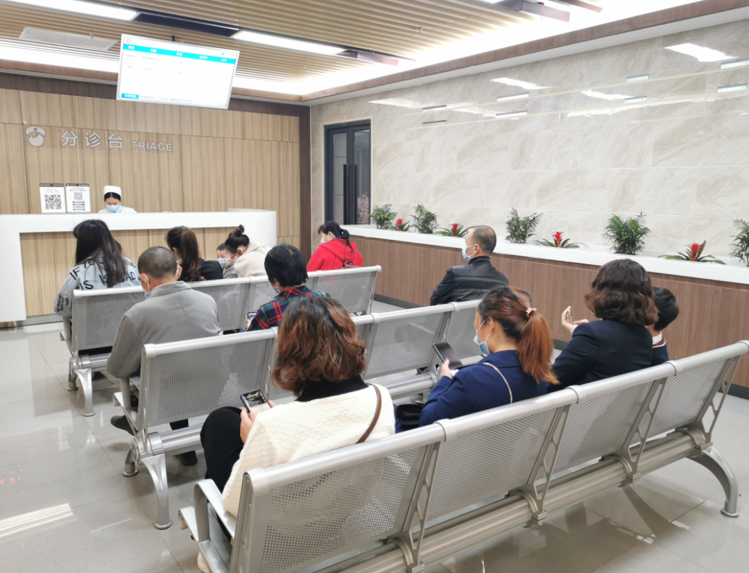 泸州市中医医院城南院区开诊第一天|内附就诊攻略(图7) 泸州市中医医院城南院区开诊第一天|内附就诊攻略(图7)