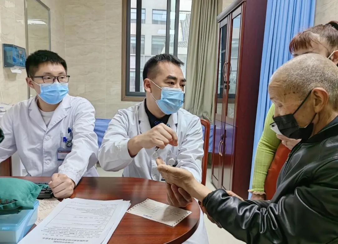 泸州市中医医院城南院区开诊第一天|内附就诊攻略(图9) 泸州市中医医院城南院区开诊第一天|内附就诊攻略(图9)