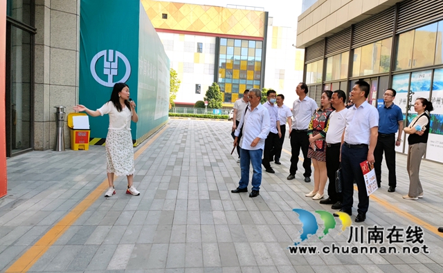 民建泸州市企业委到会员企业项目“这有光”调研(图1)