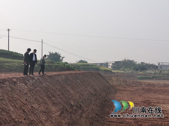 “鸡窝地”变“机跑地”　泸县丘陵田块宜机化改造节本增效(图5)