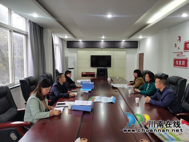 泸州市委统战部到古蔺督查森林防灭火工作(图2) 泸州市委统战部到古蔺督查森林防灭火工作(图2)