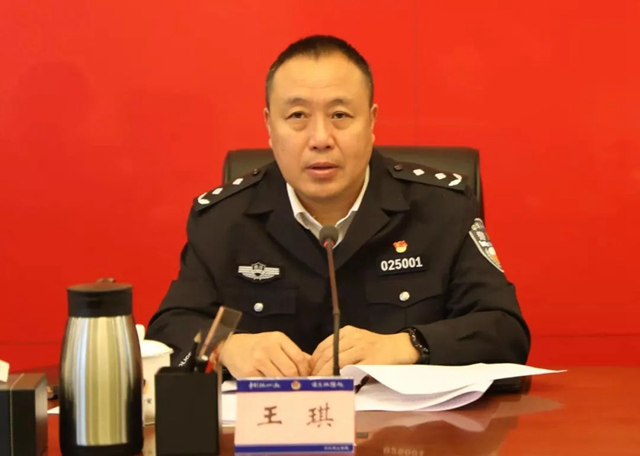 央媒关注：泸州公安“水陆空”天罗地网捕“渔夫"(图2)