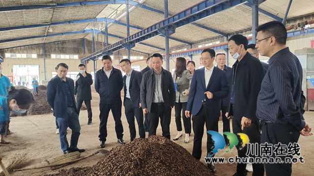 李堂兵到古蔺县调研森林防灭火、古蔺河河长制和酒业发展工作(图3)