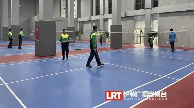 泸州人又多个运动场馆，可打球、游泳……(图2)