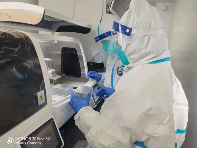 泸州：未雨绸缪，开展核酸检测车实操培训，守住四川南大门