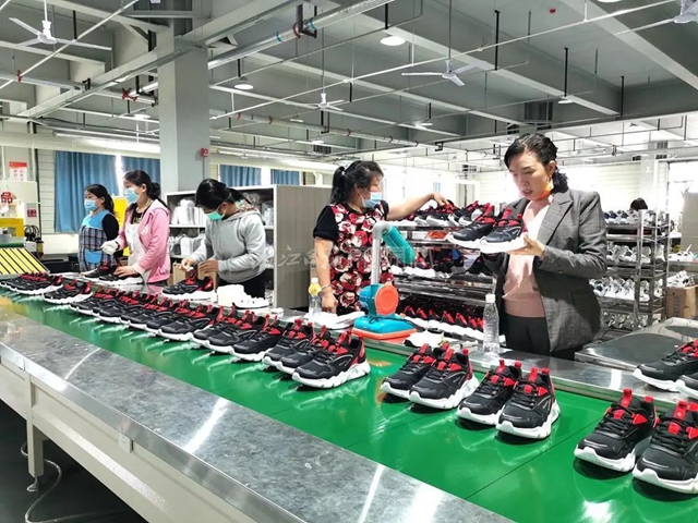 乔丹“内江产”，每天7000+(图2)