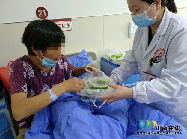 【医患情深】爱心餐、住院费、锦旗，爱的故事在合江这家医院暖心上演……(图1)