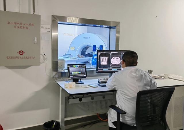 硬核实力！泸州市中医医院“神兵利器”亮相，总价值近2亿元！(图2)