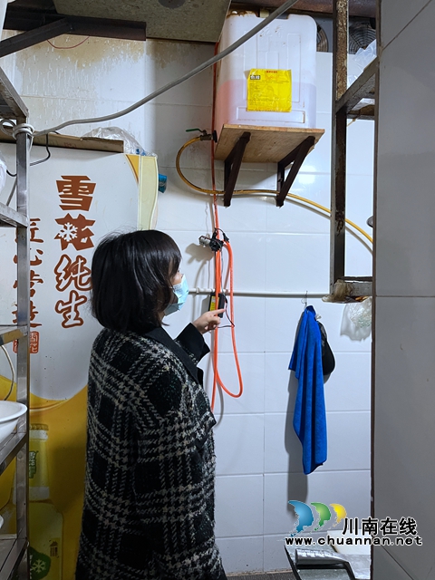 龙马潭区红星街道天立社区全面开展醇基液体燃料安全生产专项整治检查工作(图2)