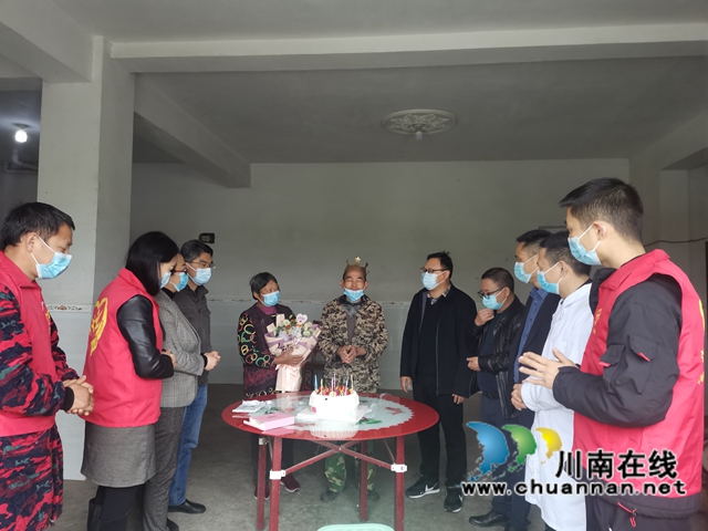 心系军烈属，关怀送上门！泸县开展清明节慰问军烈属活动(图2)