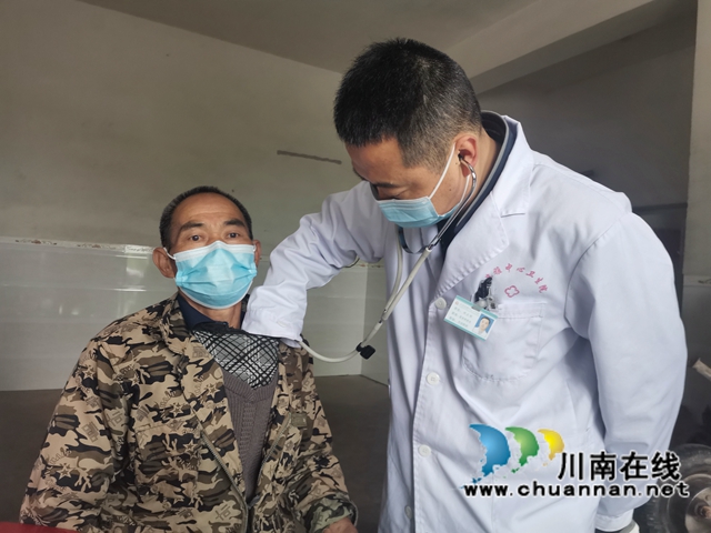 心系军烈属，关怀送上门！泸县开展清明节慰问军烈属活动(图5)