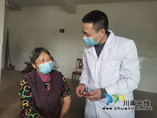 心系军烈属，关怀送上门！泸县开展清明节慰问军烈属活动(图4)