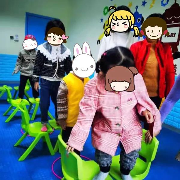 泸州：这家藏在医院里的“学校”，想要唤醒“星星的孩子”(图8)