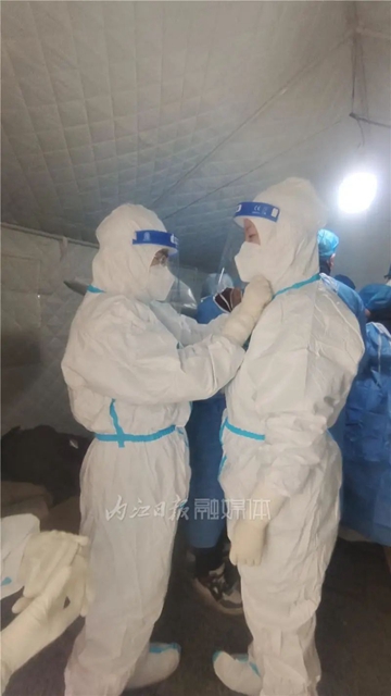 心疼!20名内江儿女援吉抗疫,纷飞大雪中:想吃家乡的牛肉面(图5) 心疼!20名内江儿女援吉抗疫,纷飞大雪中:想吃家乡的牛肉面(图5)