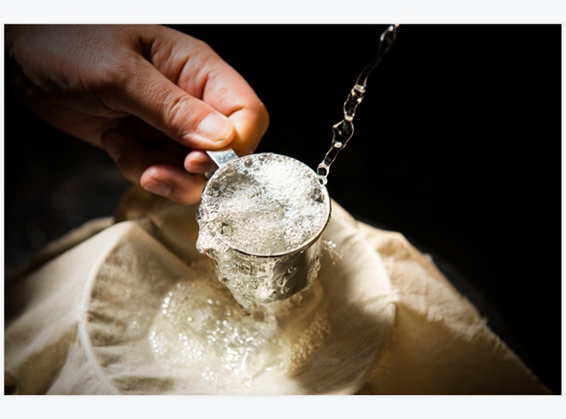 营收突破1600亿！宜宾对外发布2021年度白酒产业年鉴(图2)