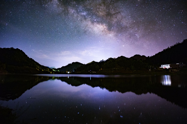美爆!古蔺春日星空繁星灿烂 银河高悬 浪漫至极(图5) 美爆!古蔺春日星空繁星灿烂 银河高悬 浪漫至极(图5)