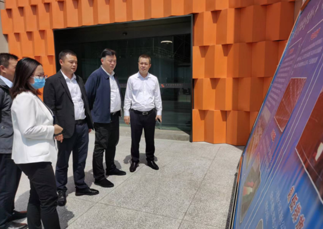 泸州市口岸物流办党组书记、主任李智带队调研合江县现代物流业发展工作(图3)