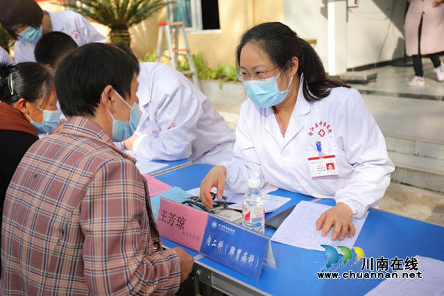 对标找差 提能增效｜合江县中医医院：专家下乡“把脉问诊”，健康服务惠万家！(图6)