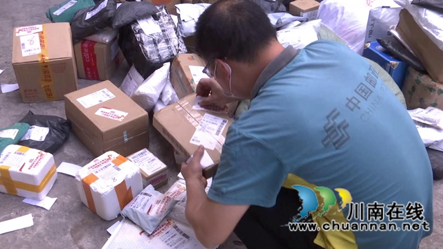 合江：“国安快递”把“国安教育”送到千家万户(图2)