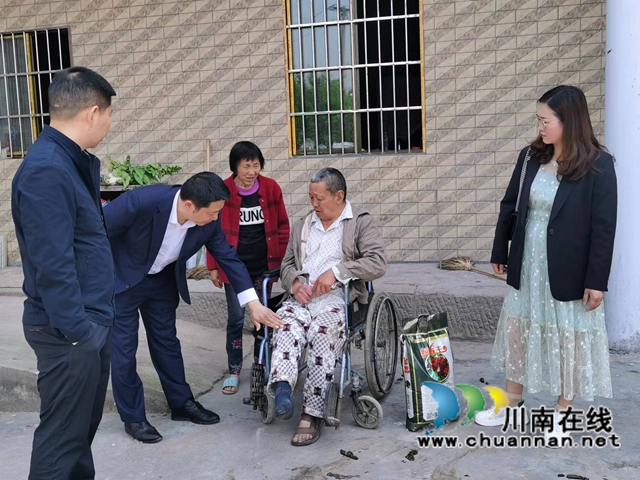 泸县得胜镇：新乡贤扶贫济困显担当(图2)