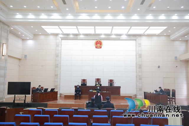 龙马潭法院｜老赖“躲猫猫” 搬起石头砸了自己脚！