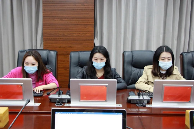 江阳区法院书记员技能大比武 领略指尖“真功夫”(图5)